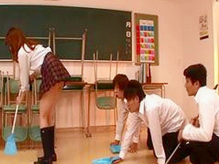 Nipponese Schoolgirl Gets Tested By Huge XXX Crew In Tokyo