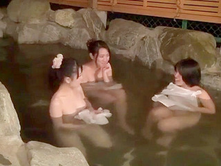 Japanese Girls' Naked Bodies Sneak Peek at Public Onsen Leaks Out, #Boobs #Pussy